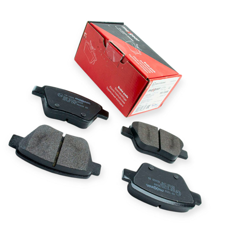 Колодки тормозные Skoda Octavia A5 (2005-), Volkswagen Caddy (2010-), Passat B7 USA задние (система BOSCH) MAXGEAR