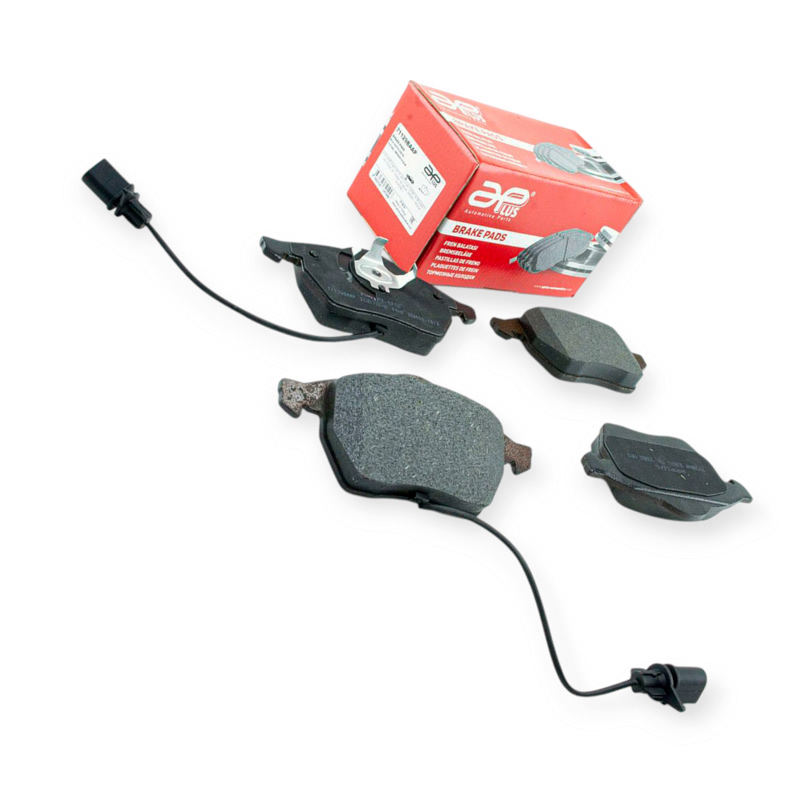 Колодки тормозные Audi A6 С5 - Volkswagen Passat B5 (1996-2005), Skoda Superb (2001-2008) передние (c датчиком) APPLUS